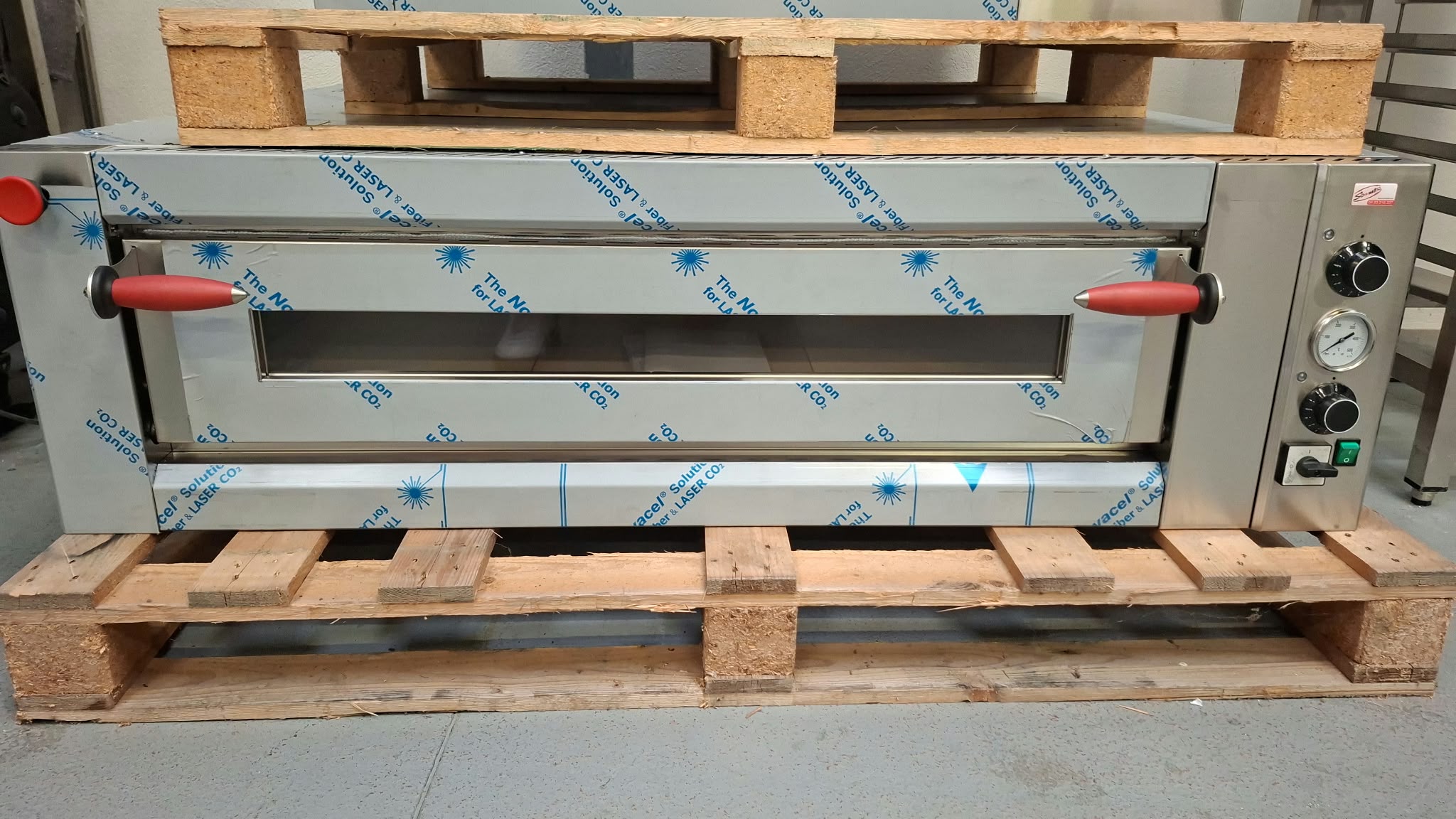 pizzagroup-four-electrique-9-pizzas-Z0126.jpg
